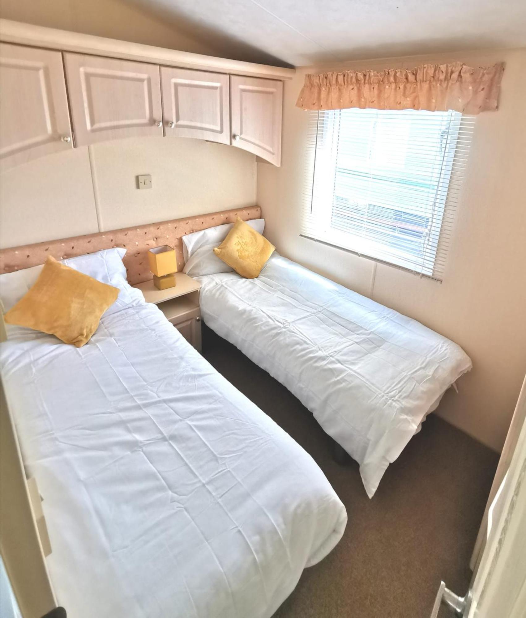 Wonderful 2 Bedroom Mobile Home Aberystwyth Eksteriør billede